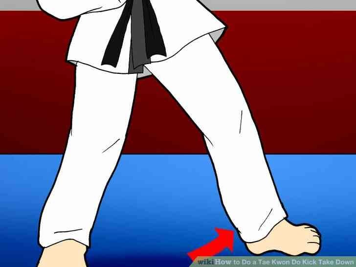Image intitulée Faire un Tae Kwon Do Coup de Prendre vers le Bas de l